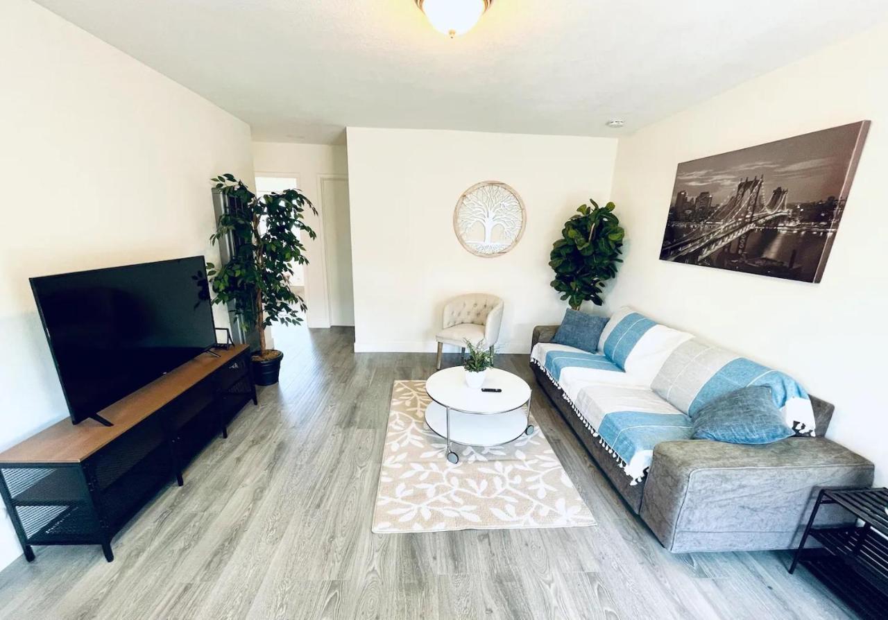 2Br Apt With Brand New Super Quite Ac, Washer, Dryer, Free Ev Station, Free Parking In Cupertino サニーベール エクステリア 写真