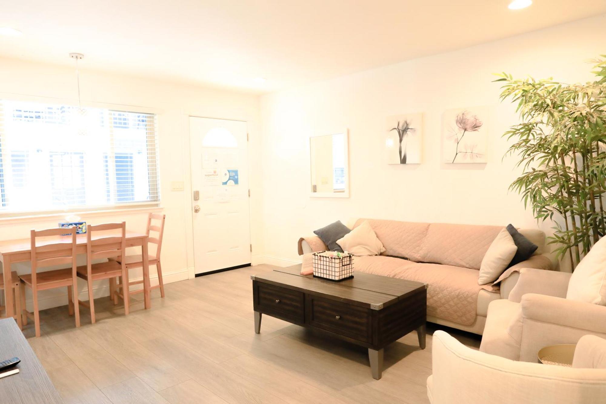 2Br Apt With Brand New Super Quite Ac, Washer, Dryer, Free Ev Station, Free Parking In Cupertino サニーベール エクステリア 写真