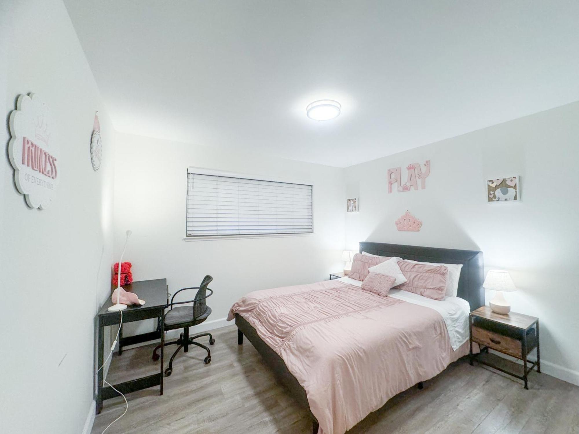 2Br Apt With Brand New Super Quite Ac, Washer, Dryer, Free Ev Station, Free Parking In Cupertino サニーベール エクステリア 写真
